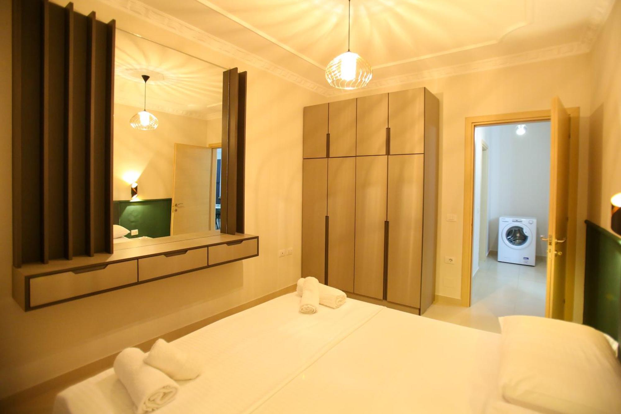 Oasis Residence Vlore Bagian luar foto