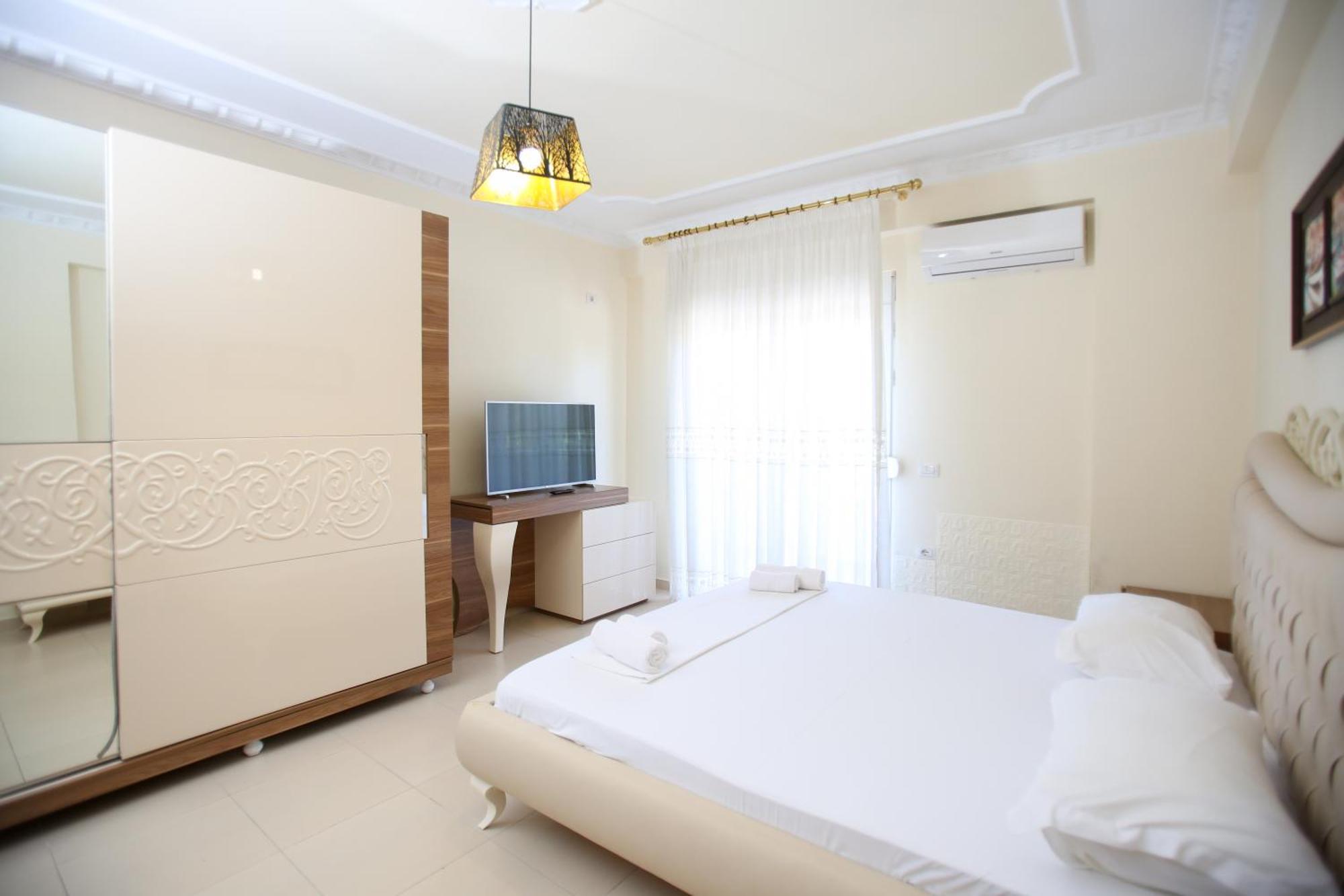Oasis Residence Vlore Bagian luar foto